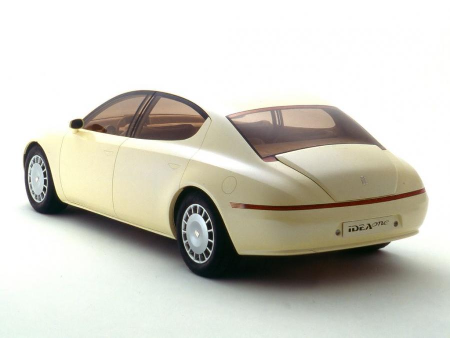  I.DE.A One Concept 1999 года  (фото 2 из 2)